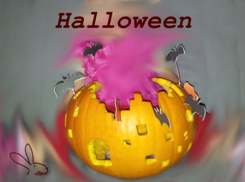 Strašidelný hrad z dýně na Halloween Obrázek strašidelného hradu vydlabaného z dýně